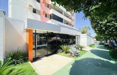 Imagem: O apartamento possui 4 Dormitórios, 3 Banheiros, 2 Vagas na