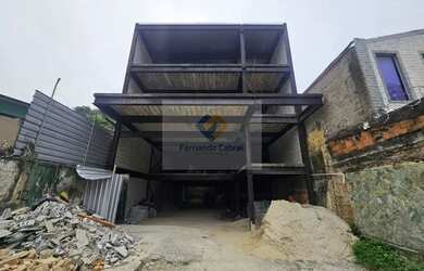 Imagem: O terreno possui 412m² de Área e está localizado em Santa