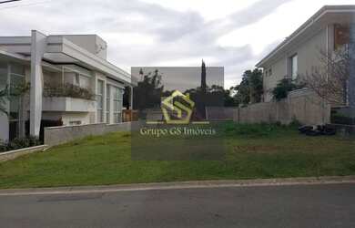 Imagem: O terreno à venda possui e está localizado em Jardim Europa