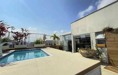 Imagem: O apartamento na cobertura possui 4 Dormitórios, 4 Banheiros