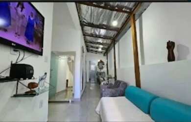 Imagem: O apartamento possui 2 Dormitórios, 1 Banheiro, Churrasqueira