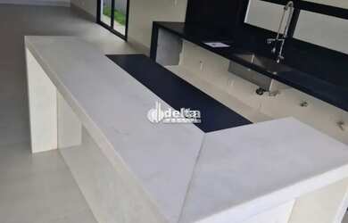 Imagem 7: Casa disponível para venda no bairro Laranjeiras em Uberlândia-MG