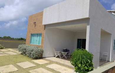 Imagem: A casa em condomínio possui 5 Dormitórios, 5 Banheiros, 4