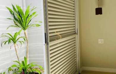 Imagem: A casa possui 3 Dormitórios, 3 Banheiros, 2 Vagas na garagem