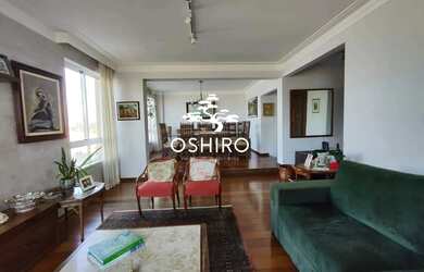 Imagem: O apartamento possui 4 Dormitórios, 4 Banheiros, 2 Vagas na