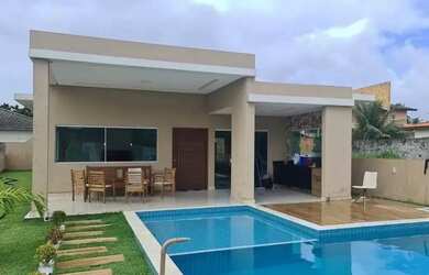 Imagem: A casa em condomínio possui 3 Dormitórios, 4 Banheiros, 2