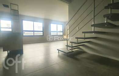 Imagem: O apartamento possui 2 Dormitórios, 1 Banheiro, 2 Vagas na