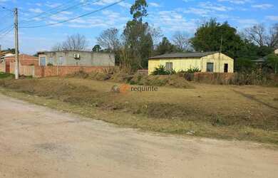 Imagem: O terreno possui 300m² de Área e está localizado em Capão