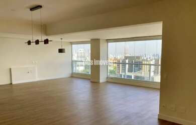 Imagem: O apartamento possui 3 Dormitórios, 4 Banheiros, 3 Vagas na