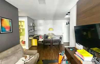 Imagem: O apartamento possui 2 Dormitórios, 2 Banheiros, 1 Vaga na