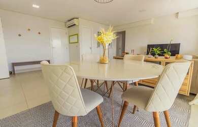 Imagem: O apartamento possui 2 Dormitórios, 3 Banheiros, 2 Vagas na