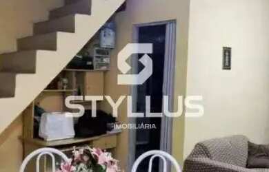 Imagem: A casa possui 2 Dormitórios, 2 Banheiros, 48m² de Área e