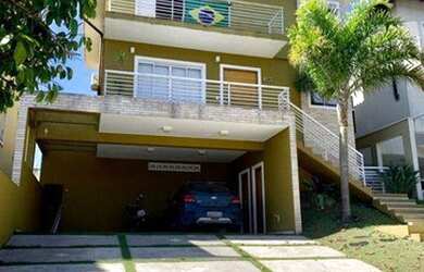 Imagem: A casa em condomínio possui 3 Dormitórios, 4 Banheiros, 5