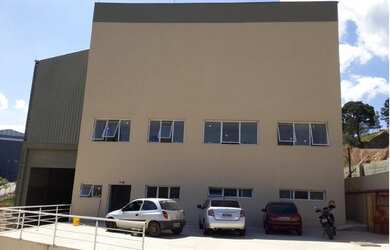 Imagem: O depósito possui 1.085m² de Área e está localizado em