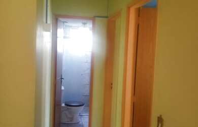 Imagem: O apartamento à venda possui 2 Dormitórios, 1 Banheiro, 1
