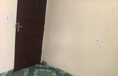 Imagem: A casa para alugar possui 1 Dormitório, 1 Banheiro, 8888m²