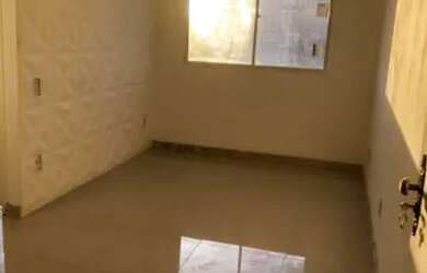 Imagem: O apartamento possui 2 Dormitórios, 1 Banheiro e está localizado