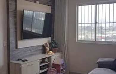 Imagem: O apartamento possui 3 Dormitórios, 1 Banheiro, 1 Vaga na garagem