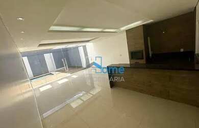 Imagem: A casa em condomínio possui 3 Dormitórios, 4 Banheiros, 280m²