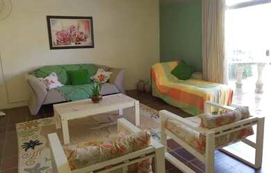 Imagem: A casa possui 5 Dormitórios, 5 Banheiros, 5 Vagas na garagem