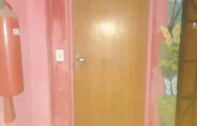 Imagem: O apartamento possui 2 Dormitórios, 1 Banheiro, 2 Vagas na