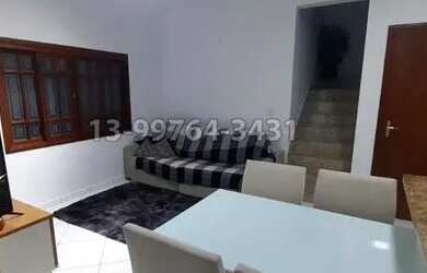 Imagem: A casa possui 1 Dormitório, 2 Banheiros, 1 Vaga na garagem