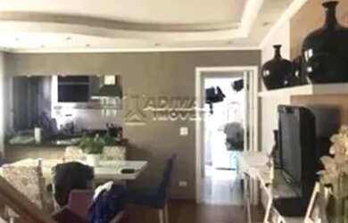 Imagem: A casa em condomínio possui 3 Dormitórios, 3 Banheiros, 2