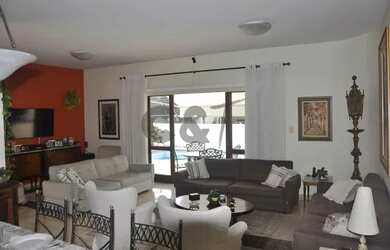 Imagem 6: Sobrado Residencial com 4 Dormitórios 2 Suítes à Venda no Alto da Boa...