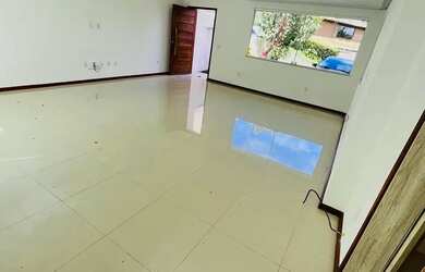 Imagem: A casa em condomínio possui 3 Dormitórios, 4 Banheiros, 3