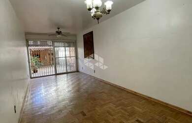 Imagem: O apartamento possui 3 Dormitórios, 1 Banheiro, 1 Vaga na garagem