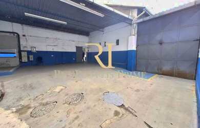 Imagem: O depósito possui 3.801m² de Área e está localizado em