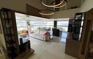 Imagem: O apartamento possui 3 Dormitórios, 4 Banheiros, 3 Vagas na