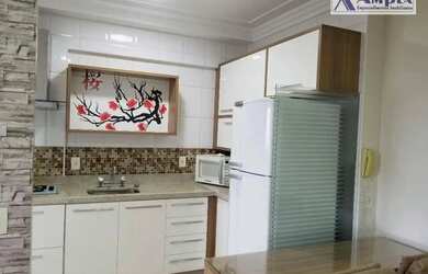 Imagem: O apartamento possui 1 Dormitório, 1 Banheiro, 1 Vaga na garagem