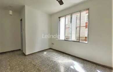 Imagem: O apartamento possui 1 Dormitório, 1 Banheiro, 32m² de Área