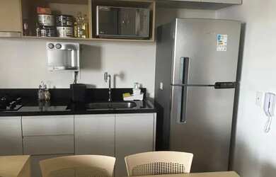 Imagem: O studio possui 1 Dormitório, 1 Banheiro, 1 Vaga na garagem