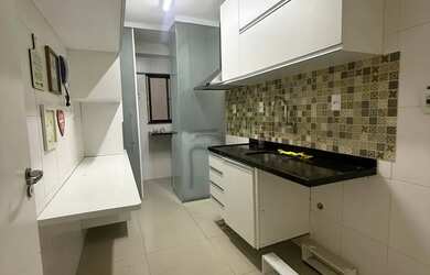 Imagem: O apartamento possui 3 Dormitórios, 2 Banheiros, 2 Vagas na