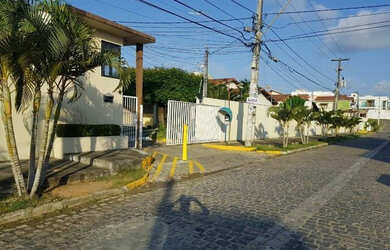 Imagem: A casa em condomínio possui 3 Dormitórios, 2 Banheiros, 2