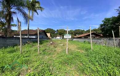 Imagem: O terreno possui 360m² de Área e está localizado em Balneário