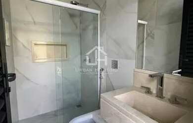 Imagem 4: Casa no Jardins Valencia. Piscina, Ar-condicionado, 300m² de Áreae2...