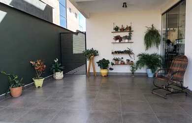 Imagem 6: Lindo sobrado no Residencial Villa Suíça