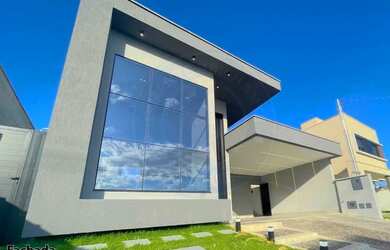 Imagem: A casa em condomínio possui 3 Dormitórios, 4 Banheiros, 4