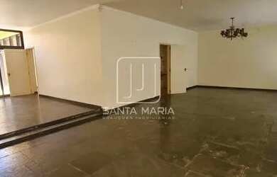 Imagem: O depósito possui 4 Vagas na garagem, 331m² de Área e está