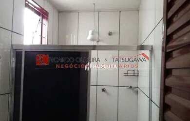 Imagem: A casa possui 2 Dormitórios, 1 Banheiro, 1 Vaga na garagem