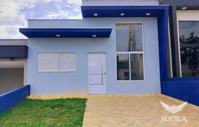 Imagem: A casa em condomínio possui 3 Dormitórios, 2 Banheiros, 2