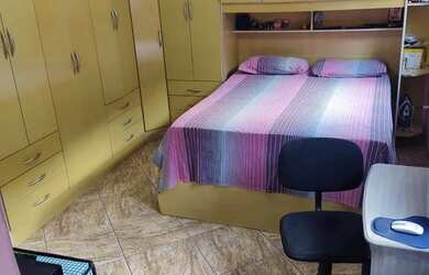 Imagem: A casa possui 2 Dormitórios, 2 Banheiros, 60m² de Área e