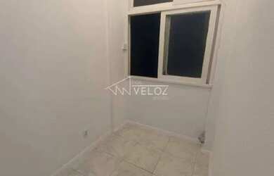 Imagem 5: Kitnet/Conjugado - / Residencial / Centro