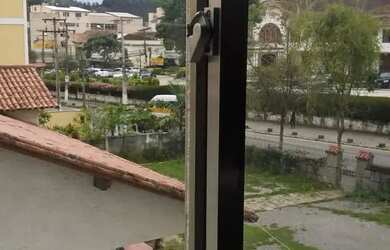 Imagem 2: Apartamento no centro de Teresópolis