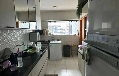 Imagem 8: Imóvel para venda possui 98 metros quadrados com 3 quartos em Jatiúca...