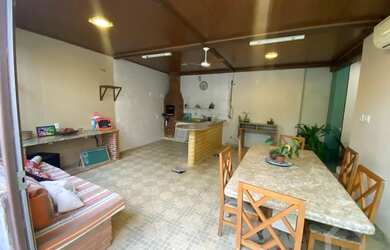 Imagem 6: Oportunidade casa baixa na parte alta do bairro São Pedro ( não é casa geminada