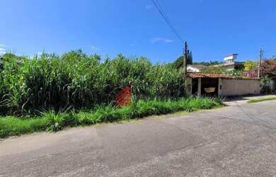 Imagem: O terreno possui 360m² de Área e está localizado em Mata